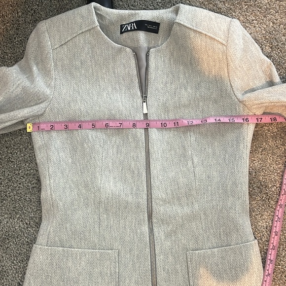 Zara Tweed Jacket Size USA Small - Herringbone Grey - Picture 7 of 7